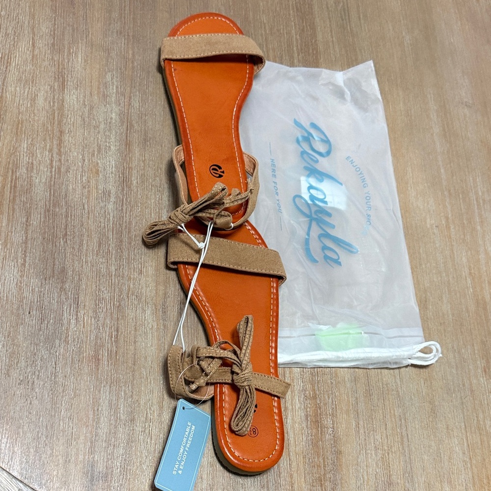 Roxy Women's Orange and Tan Sandals‎ - Picture 4 of 5